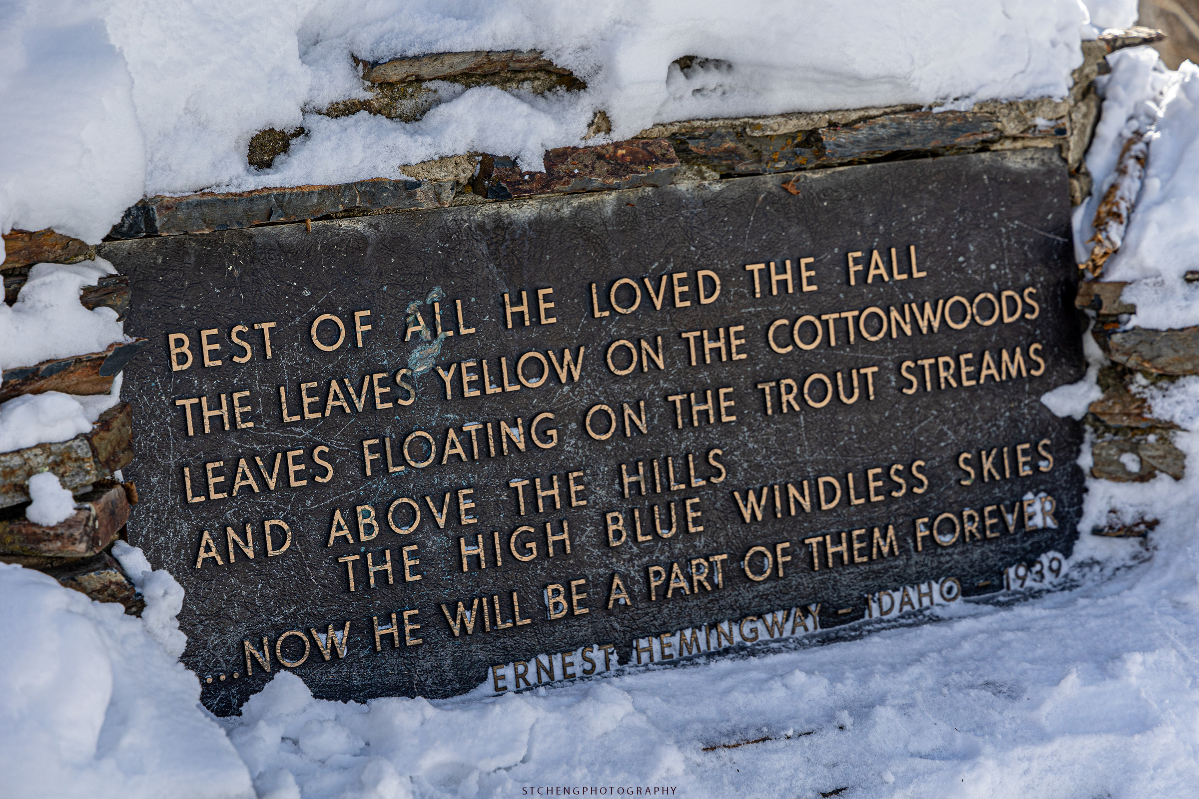 The plaque at the bottom of the bronze column
