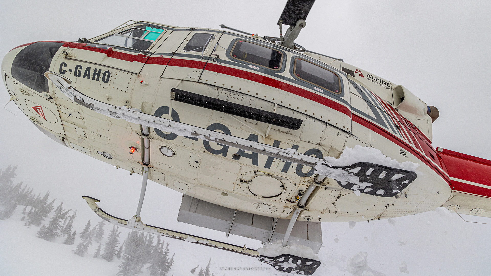 I took so many pictures of the helicopter!